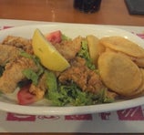 Restaurant Lo's Tato's - El Trébol
