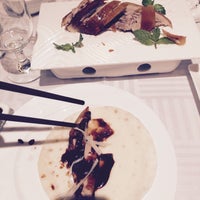 Photo taken at 四季民福 Siji Minfu Roast Duck by Alonso C. on 7/16/2016