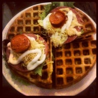 Cafe Wt Waffle Town