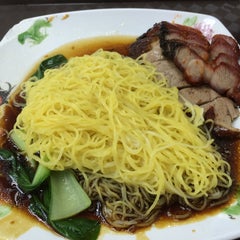 Photo taken at Marina Food House by Xavier T. on 1/30/2015