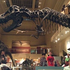 Photo taken at National Museum of Natural History by Gwen Kawena on 5/27/2013