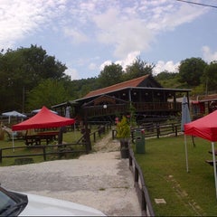 7/17/2013 tarihinde Gokhan U.ziyaretçi tarafından Akkaya Çiftliği'de çekilen fotoğraf