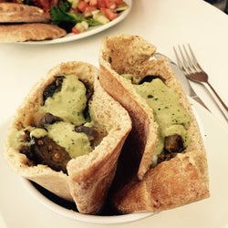 Effy's Cafe