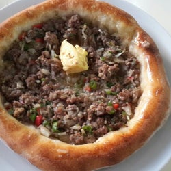 Seçkin Kılıçlar Unlu Gıda
