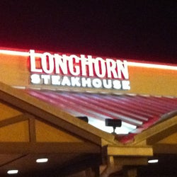 LongHorn Steakhouse corkage fee 