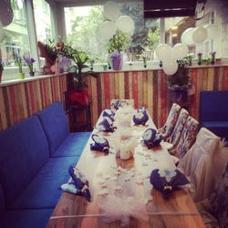 BlueEyes Cafe&Restaurant