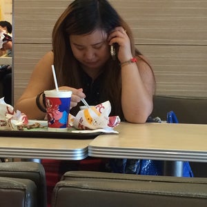 KFC �?�德�?�