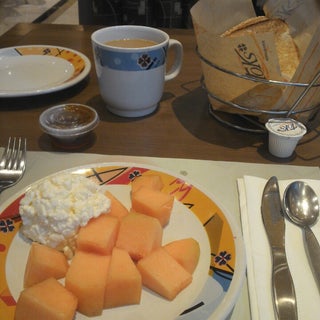 breakfast photo