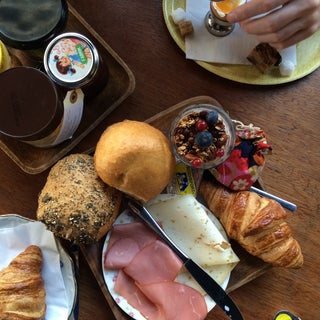 breakfast photo