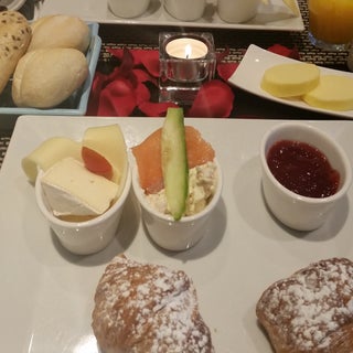 breakfast photo