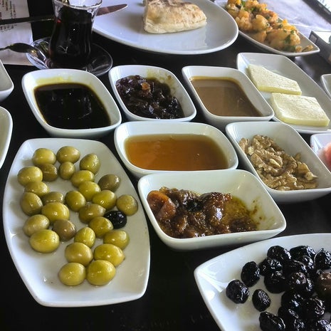 Onallar Koy Kahvaltisi