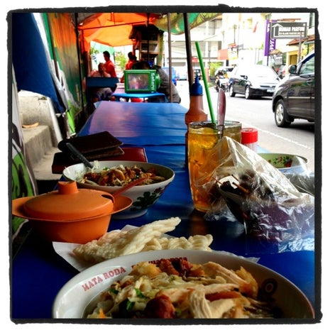 Soto Ayam Pak Man