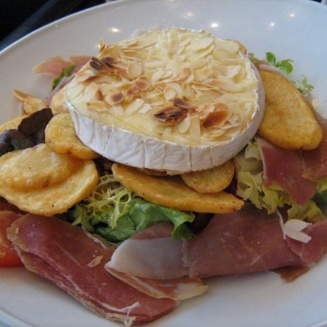 Petiti Dejeuner Ibis La Défence