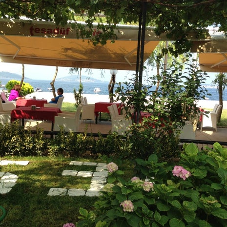 Tesadüf Cafe & Restaurant