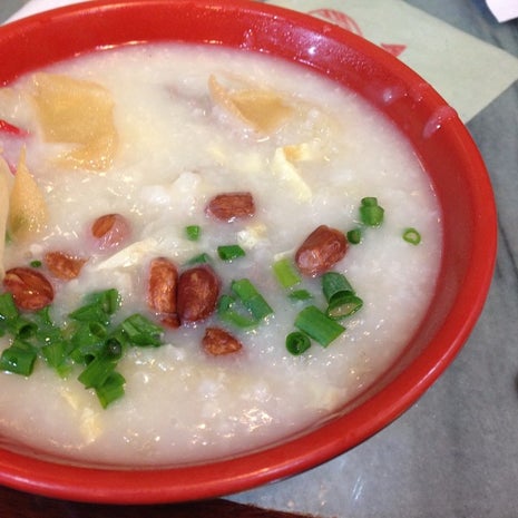 星记肠粉王(建设路店)