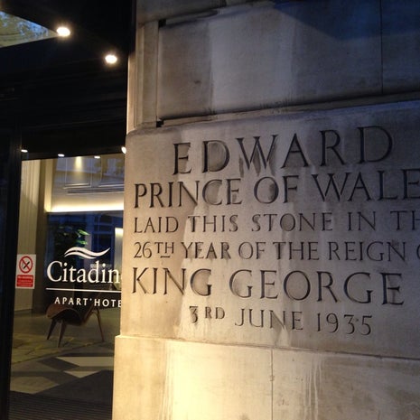 Citadines Breakfast Bar