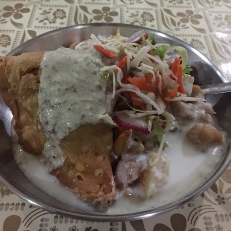 Ideal Samosa Cornor