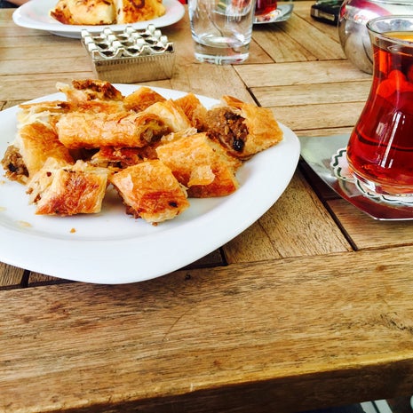 Yağcıoğlu Pastanesi