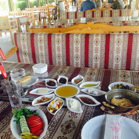 Şelale Otagı Köy Kahvaltısı