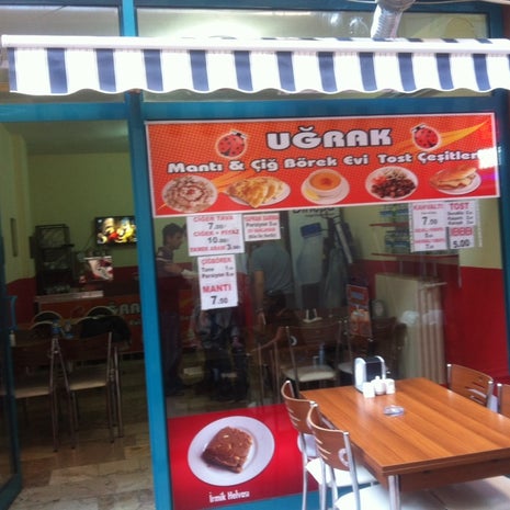 Uğrak Mantı & Çiğ Börek Evi