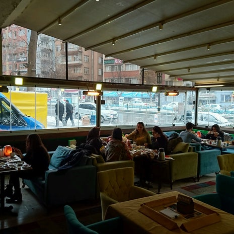 GLORIA CAFFE de kahvaltı zamanı