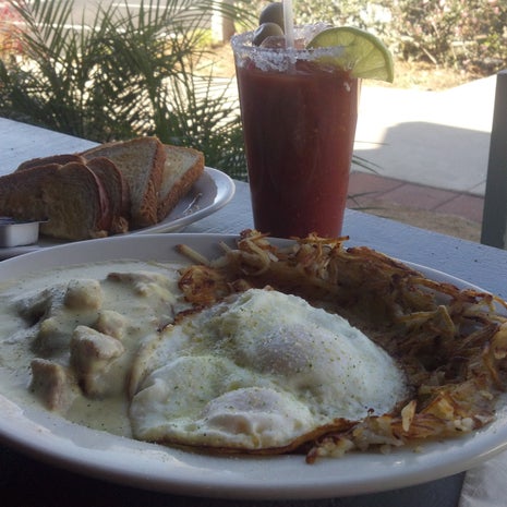 Glory Days Beachside Sports Bar & Grill