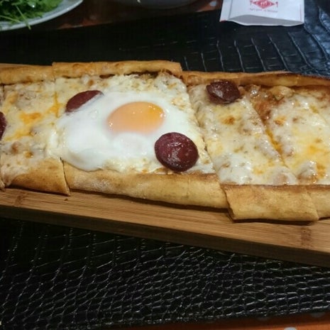 ziyafet pide&kahvaltı salonu