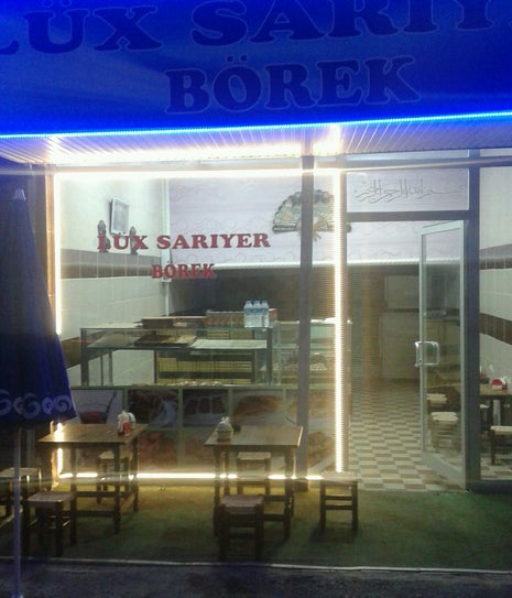 Lüx Sarıyer Börek