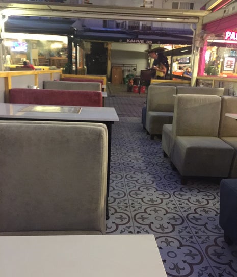 Sokak Cafe