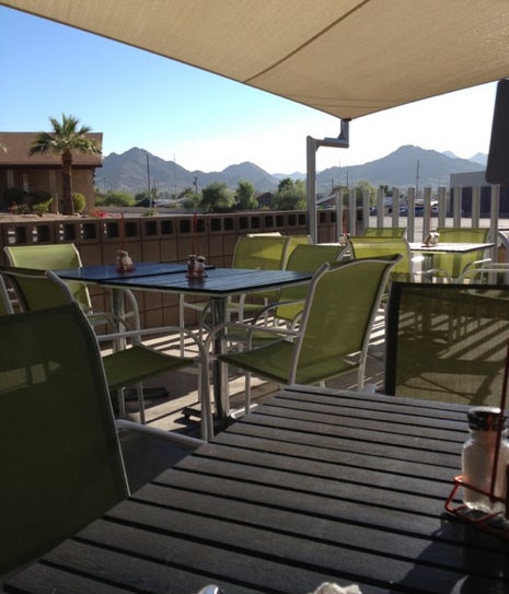 Scramble, A Breakfast Joint