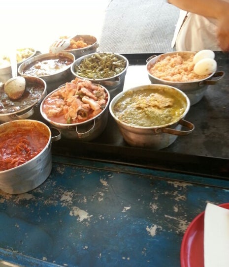 La Camioneta De Los Chilaquiles