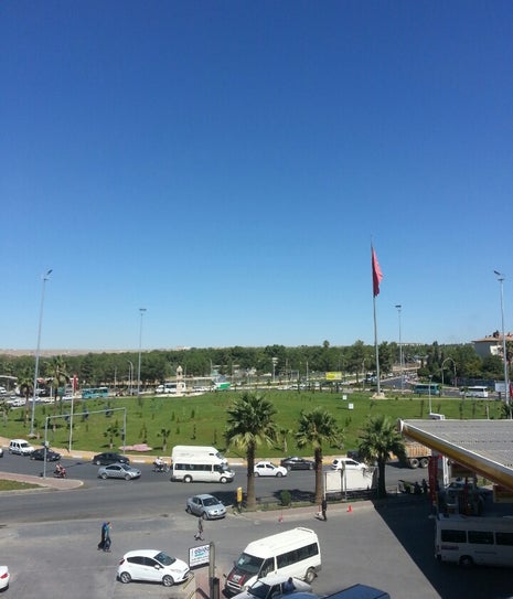 Cafe Pera & Restaurant