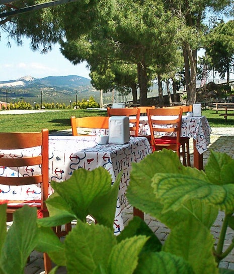 Demlik Cafe Yenişakran