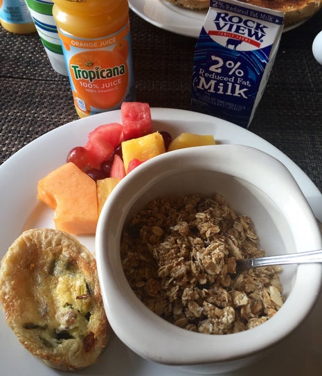 Doryman's Inn Continental Breakfast