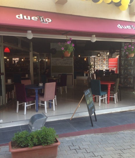 Duetto Bistro & Cafe