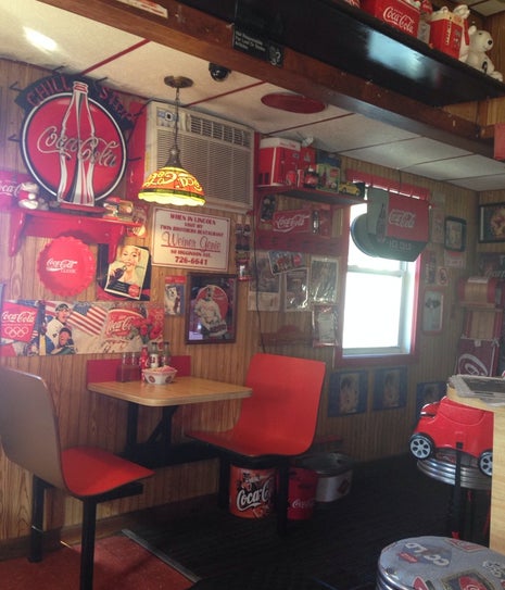 Connie & Nikki's Restraunt