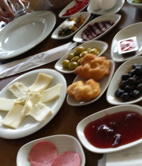 Tazecik Kahvaltı-Restoran