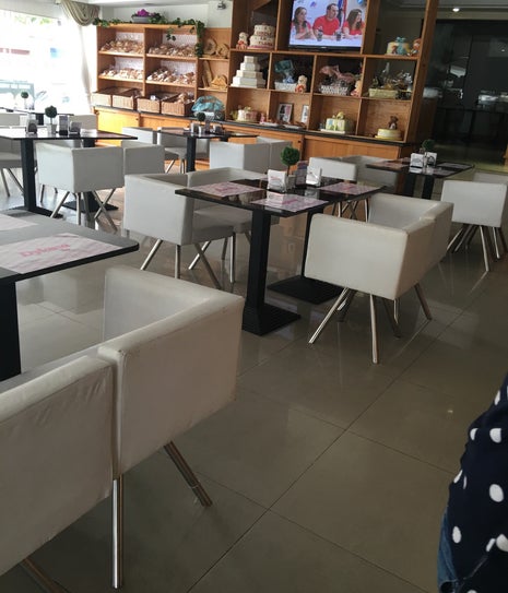 Dylana Café