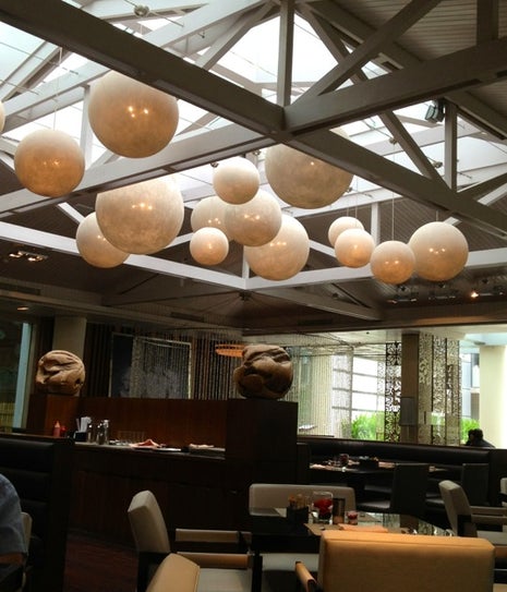 Signatures Restaurant