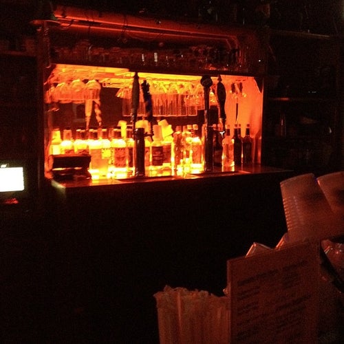 gays seducing marred men gay bars in dauphin al