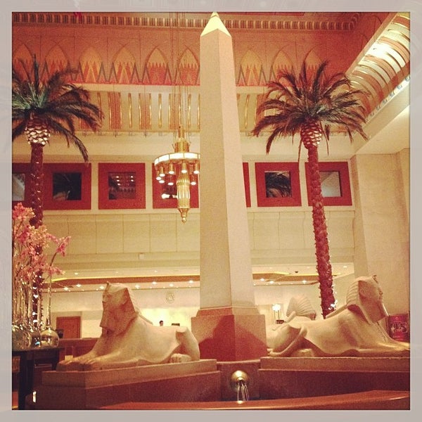Where's Good? Holiday and vacation recommendations for Cairo, Egypt. What's good to see, when's good to go and how's best to get there.