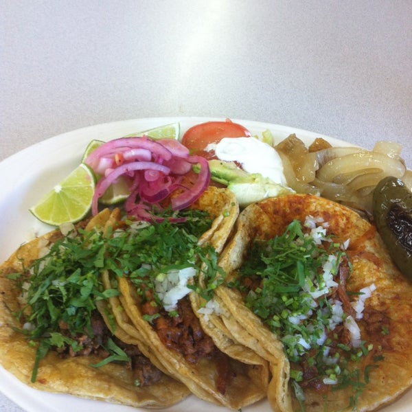 Tacos El Cunado Mexican Restaurant in Grand Rapids
