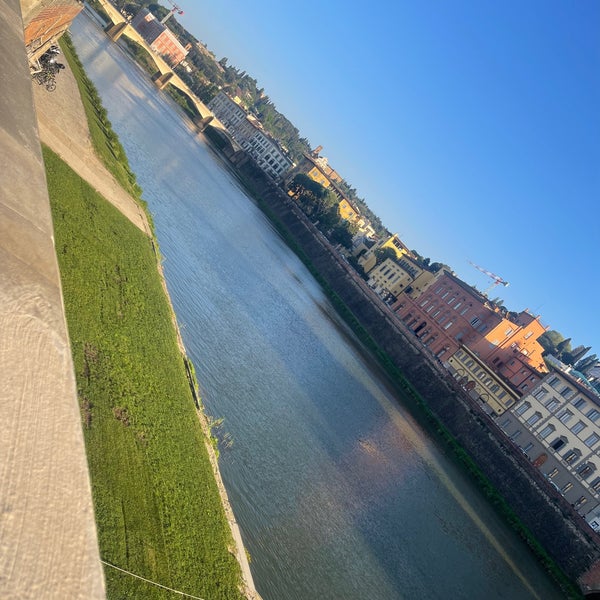 The Golden River in Florence, Italy - Apple Maps