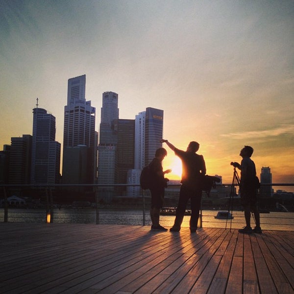 Where's Good? Holiday and vacation recommendations for Singapore, Singapore. What's good to see, when's good to go and how's best to get there.
