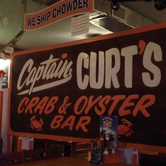 Captain Curt's Crab & Oyster Bar - Sarasota, FL