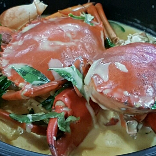 La La Chong Seafood Village