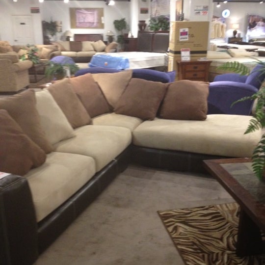  Rooms  To Go Outlet Furniture Store Furniture Home 