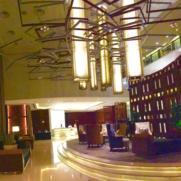 Where's Good? Holiday and vacation recommendations for Singapore, Singapore. What's good to see, when's good to go and how's best to get there.