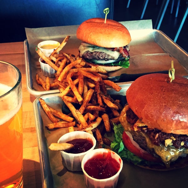 Where's Good? Holiday and vacation recommendations for Denver, United States. What's good to see, when's good to go and how's best to get there.