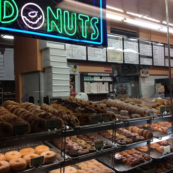 California Donuts Wilshire Center Koreatown Los California Donuts Wilshire Center Koreatown Los